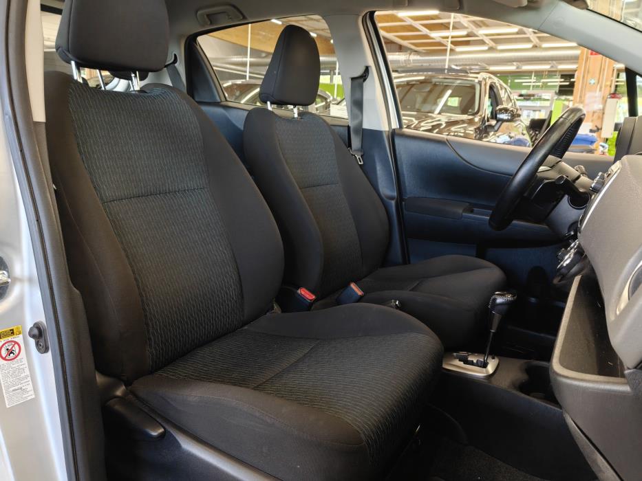 Toyota Yaris 2012