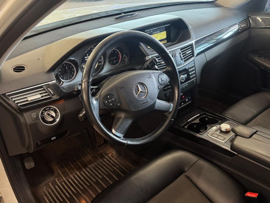Mercedes-Benz E 2011
