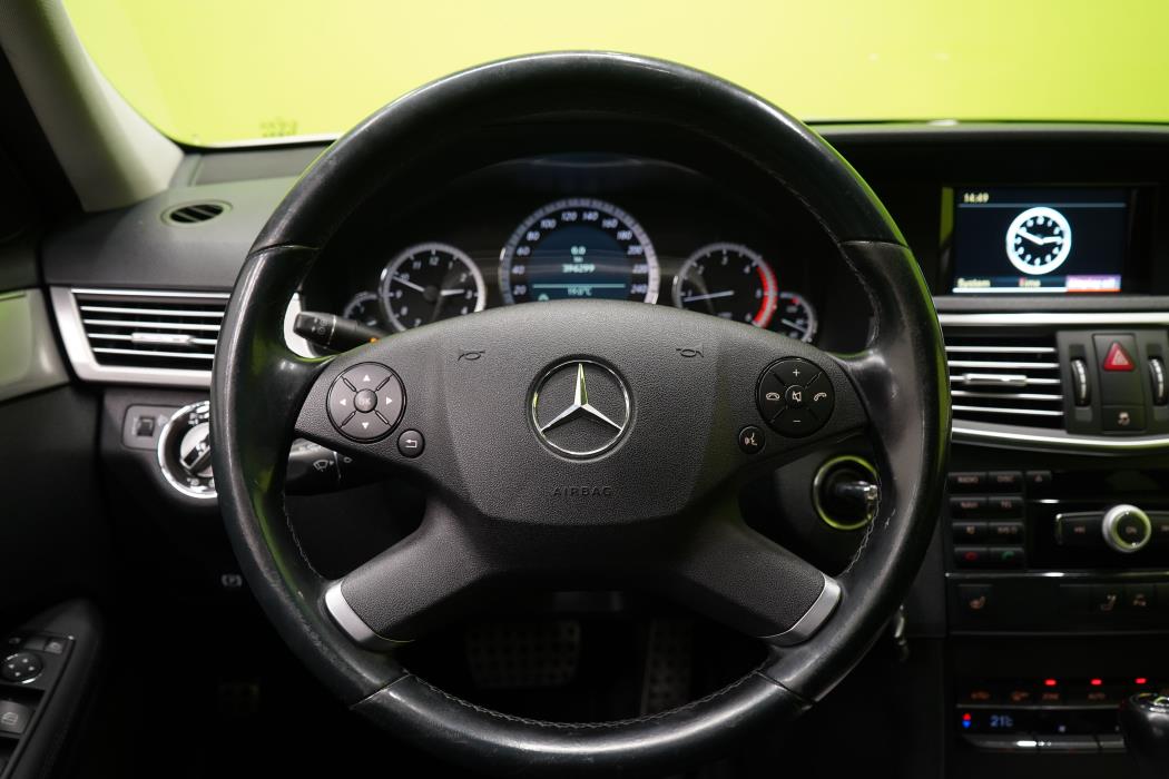 Mercedes-Benz E 2009