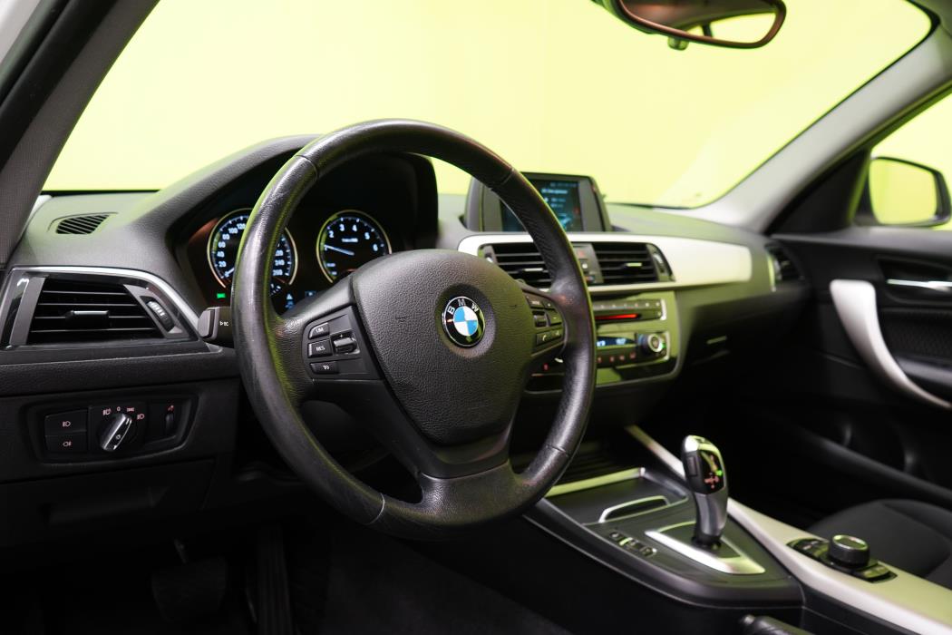 BMW 118 2018