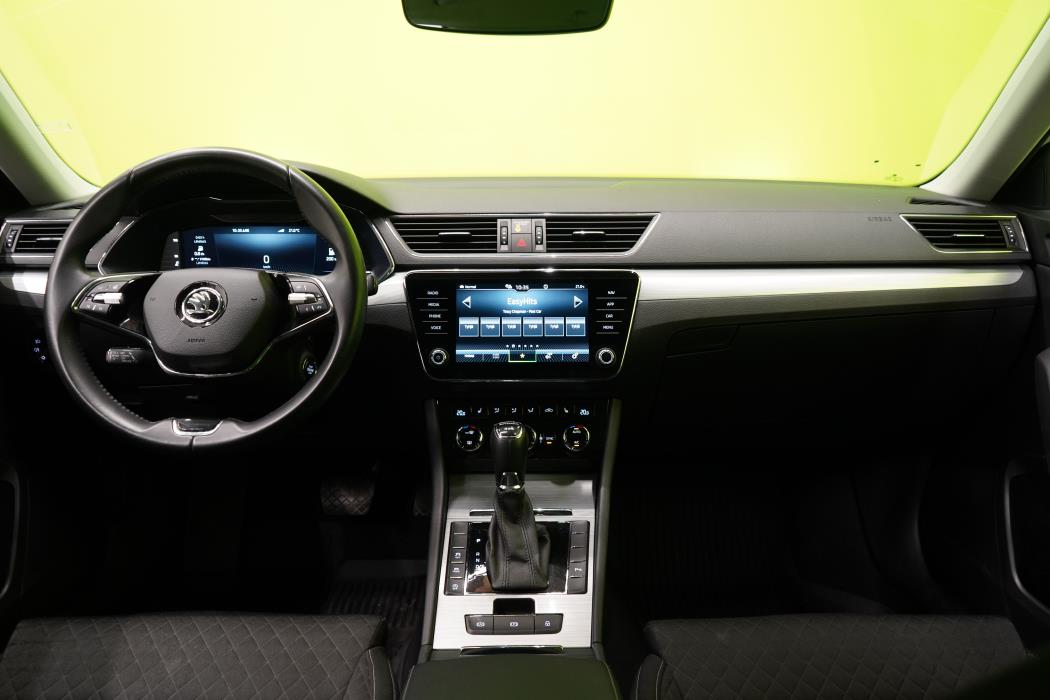 Skoda Superb 2023