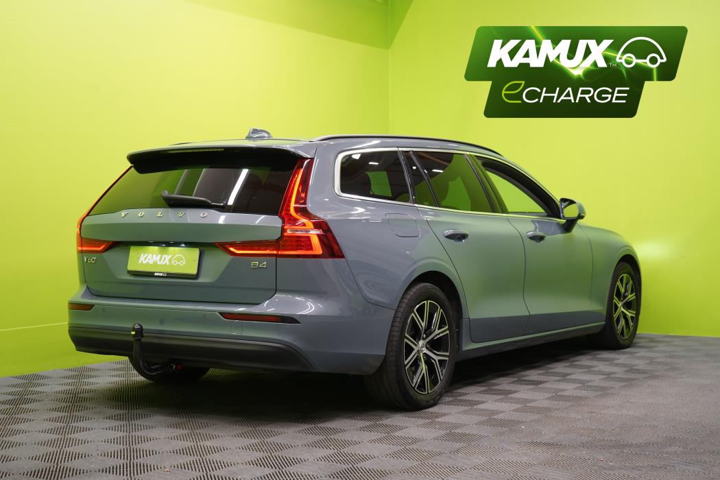 Volvo V60 2023