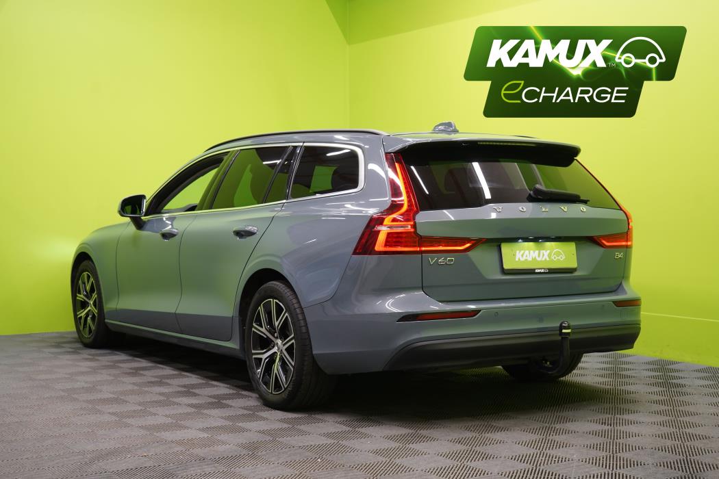 Volvo V60 2023
