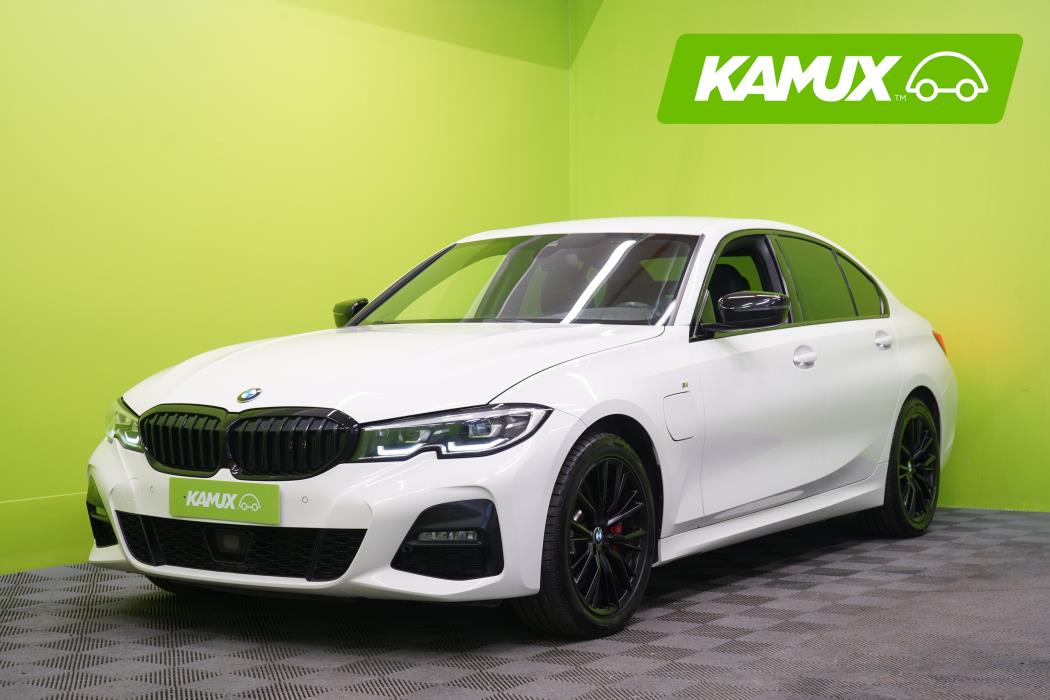 BMW 330 2021
