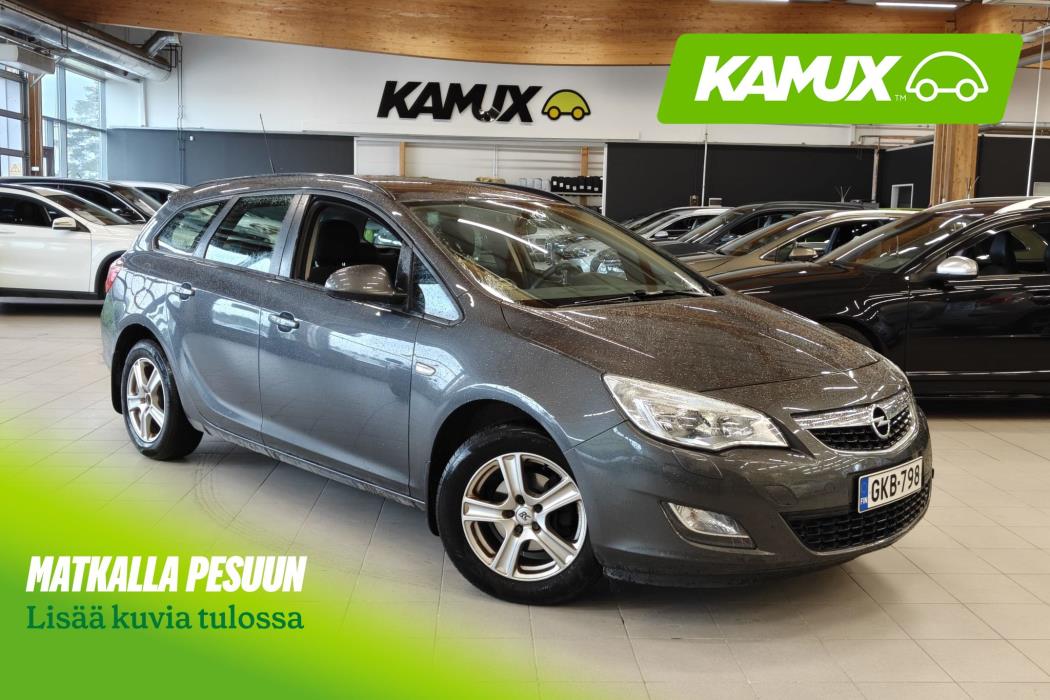 Opel Astra 2012