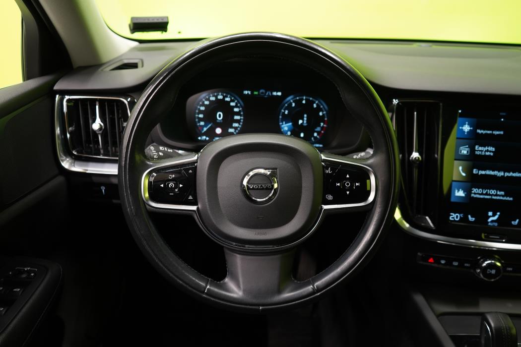 Volvo V60 2021