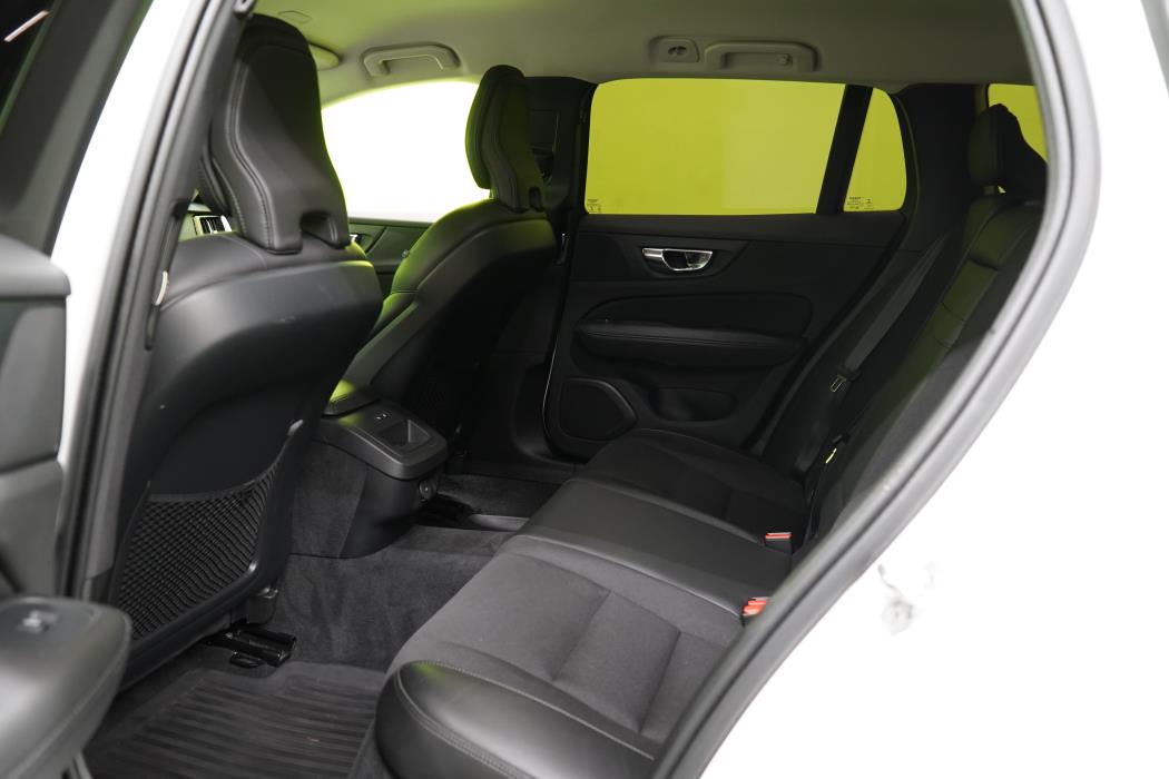 Volvo V60 2021