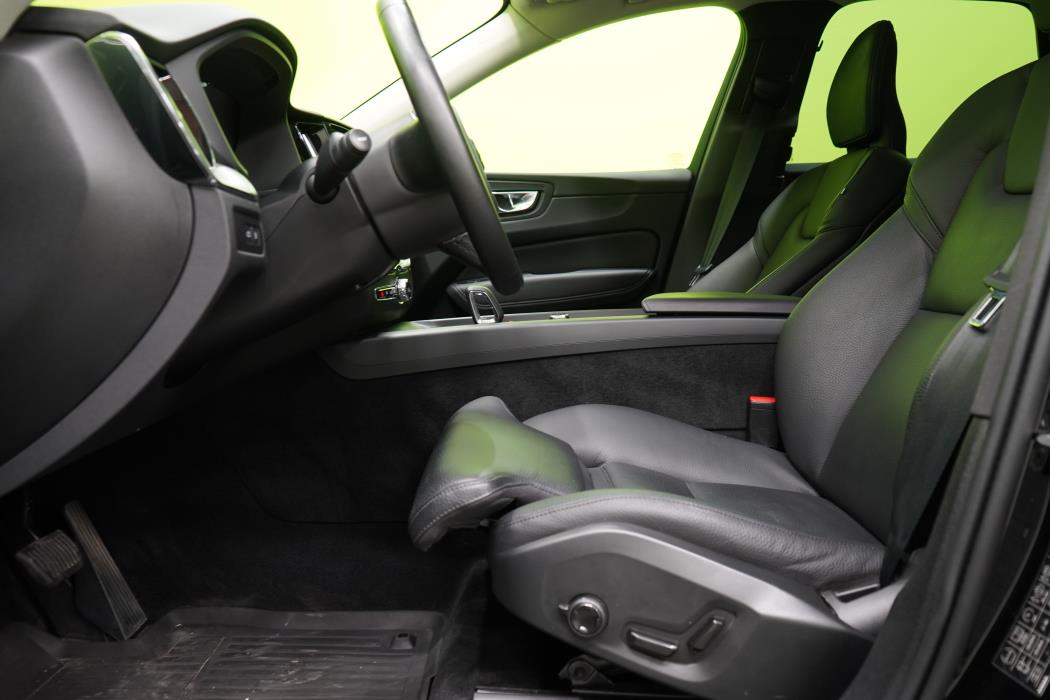 Volvo XC60 2023