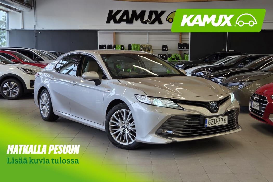 Toyota Camry 2021