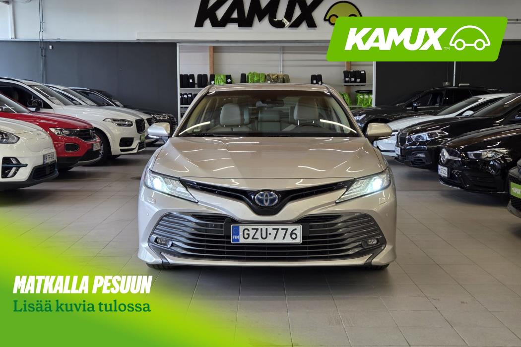 Toyota Camry 2021