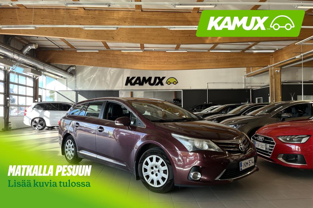 Toyota Avensis 2012