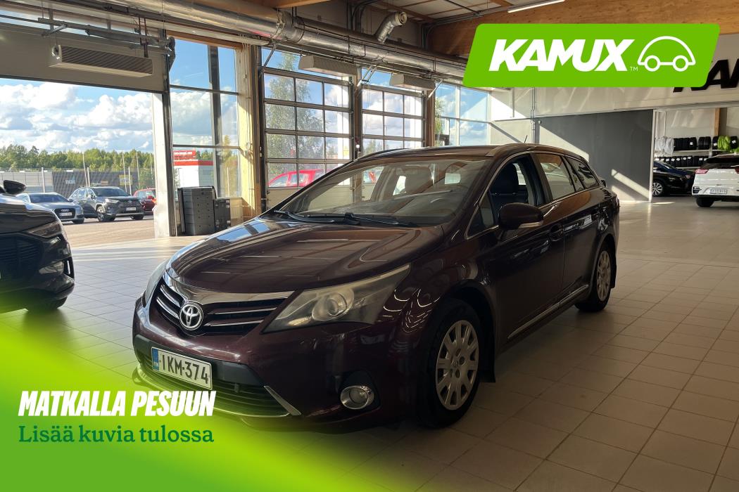 Toyota Avensis 2012