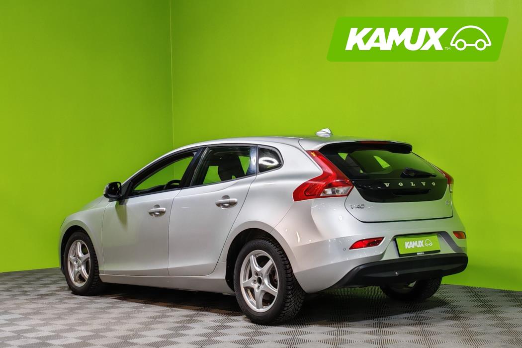 Volvo V40 2014