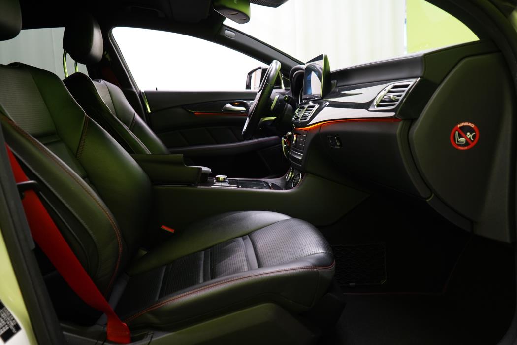 Mercedes-Benz CLS 2015