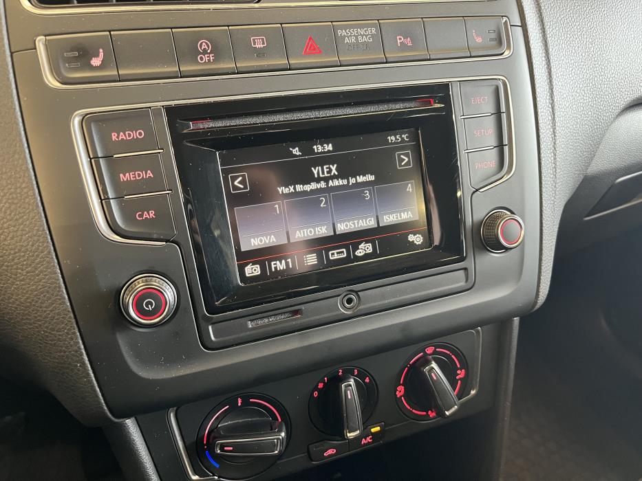 Volkswagen Polo 2016