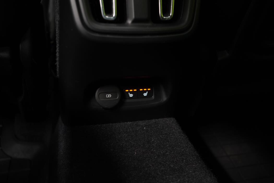 Volvo C40 2022