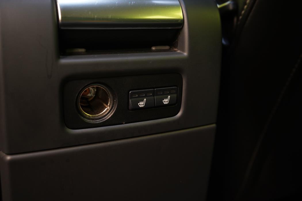 Volvo V70 2012