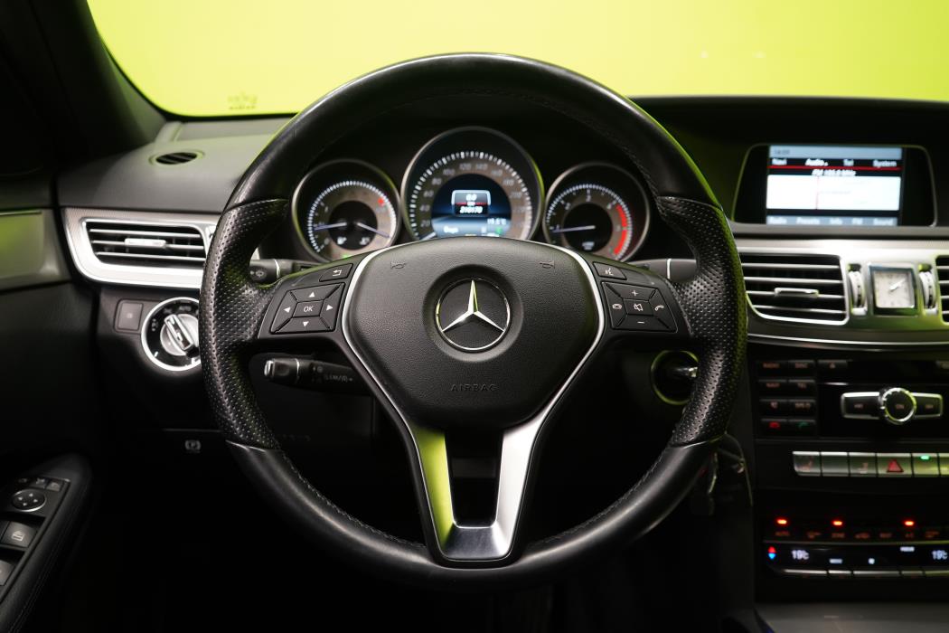 Mercedes-Benz E 2013