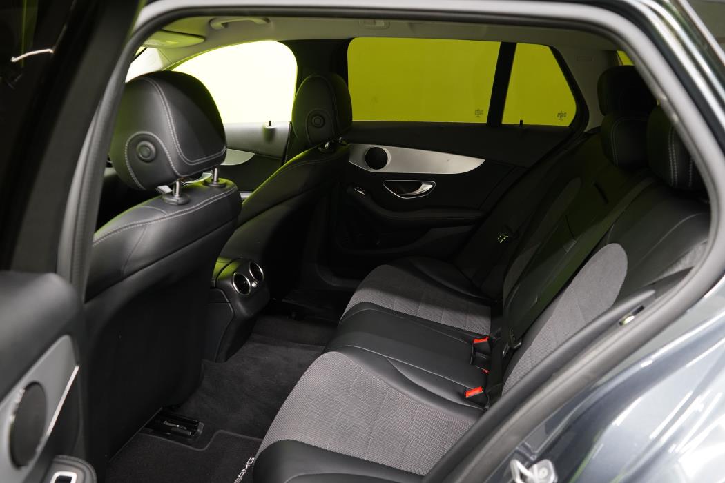 Mercedes-Benz C 2016