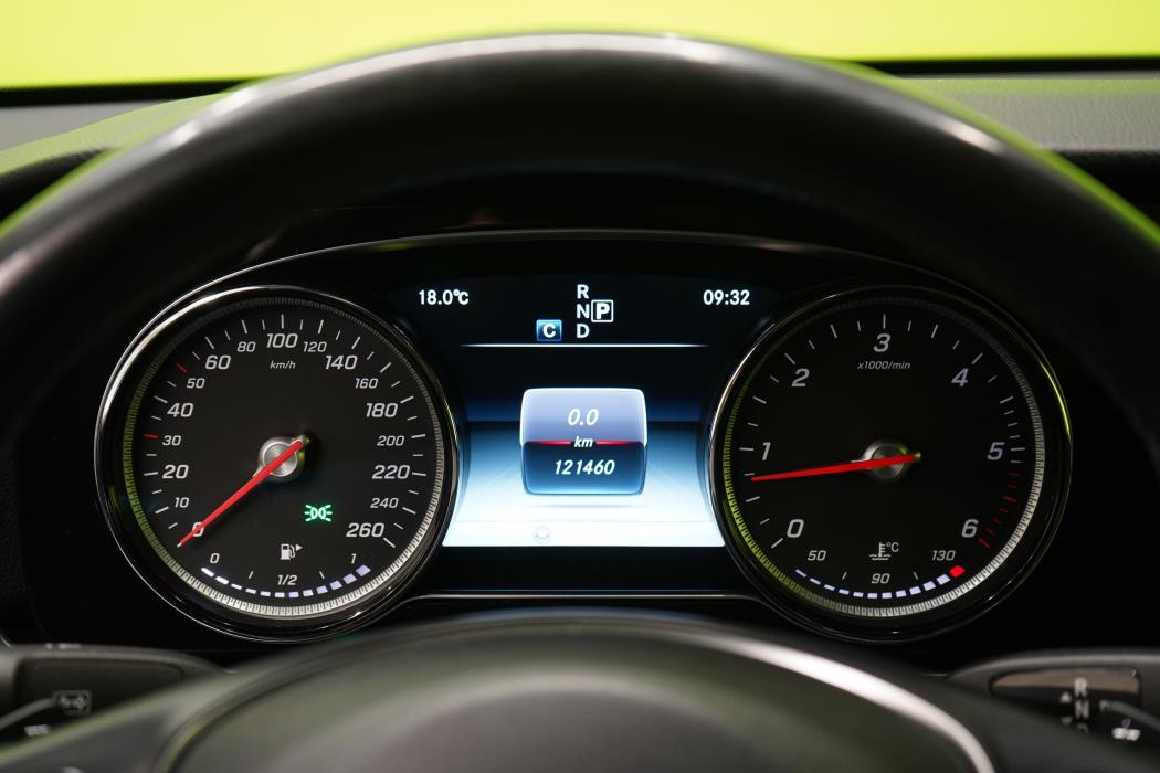 Mercedes-Benz E 2016