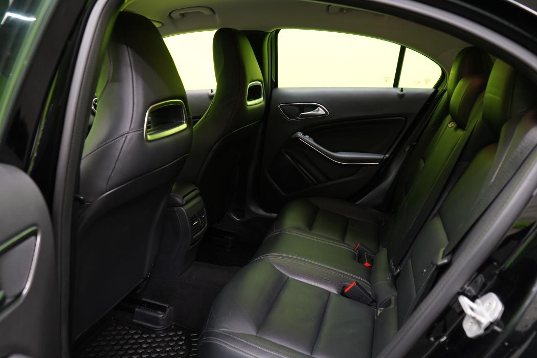 Mercedes-Benz A 2016