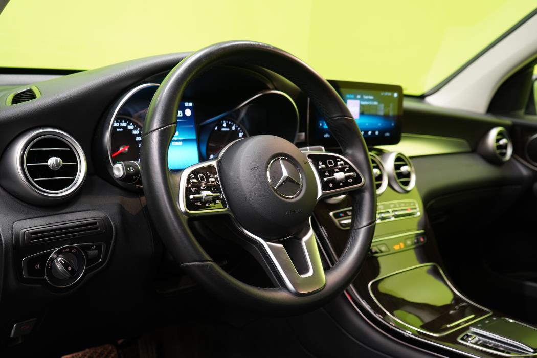 Mercedes-Benz GLC 2021