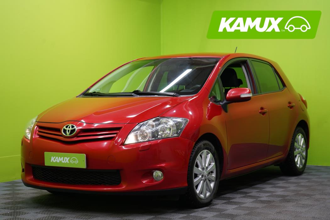 Toyota Auris 2012