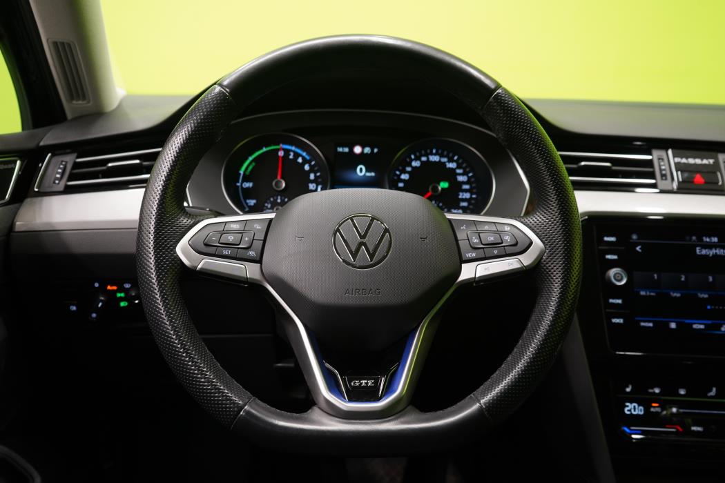 Volkswagen Passat 2021