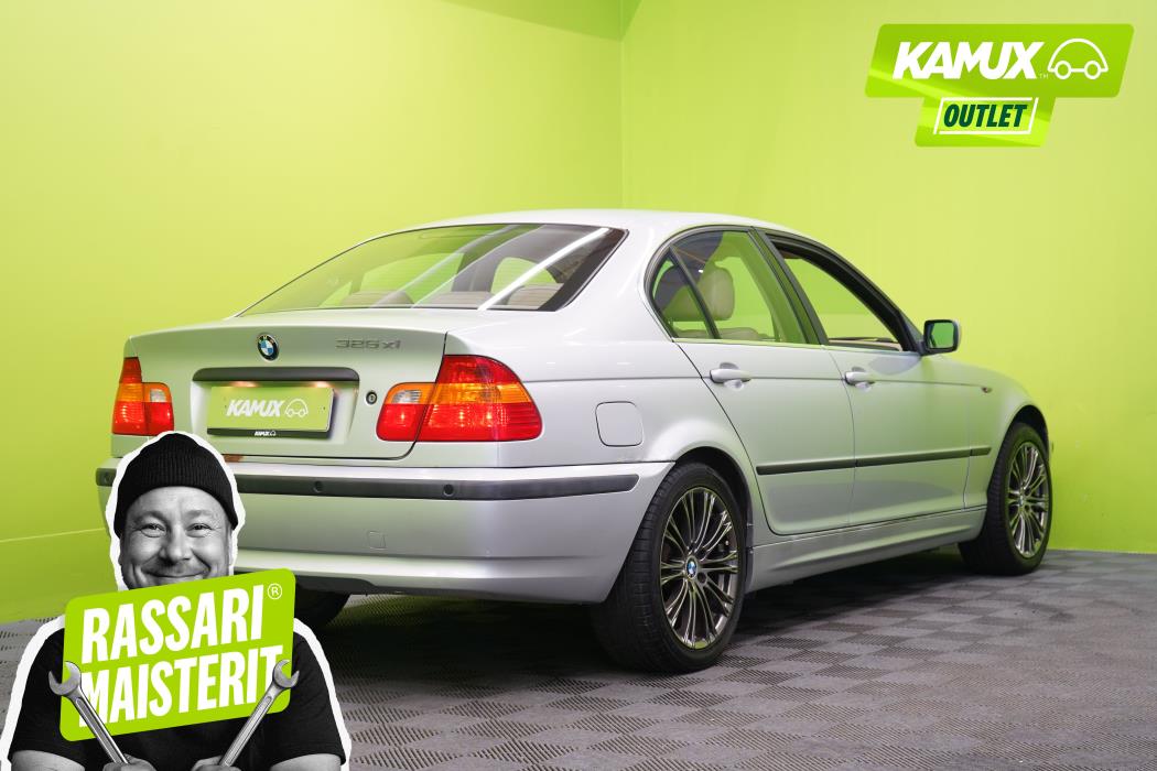 BMW 325 2004