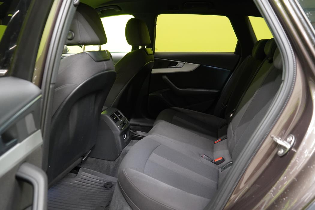 Audi A4 Allroad 2017