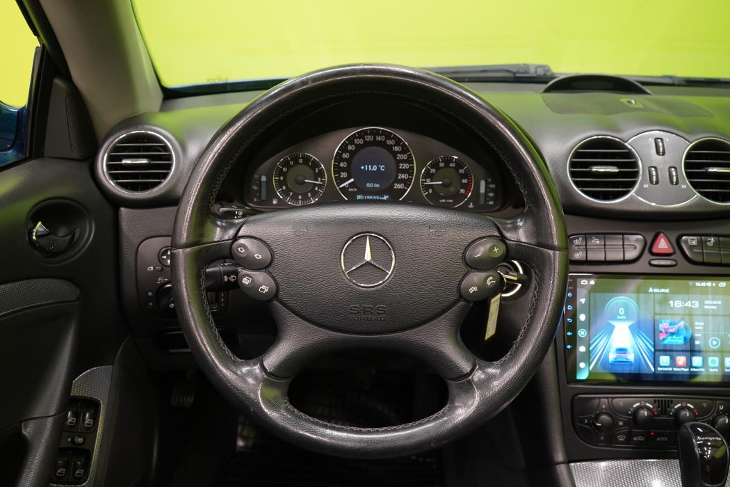 Mercedes-Benz CLK 2004