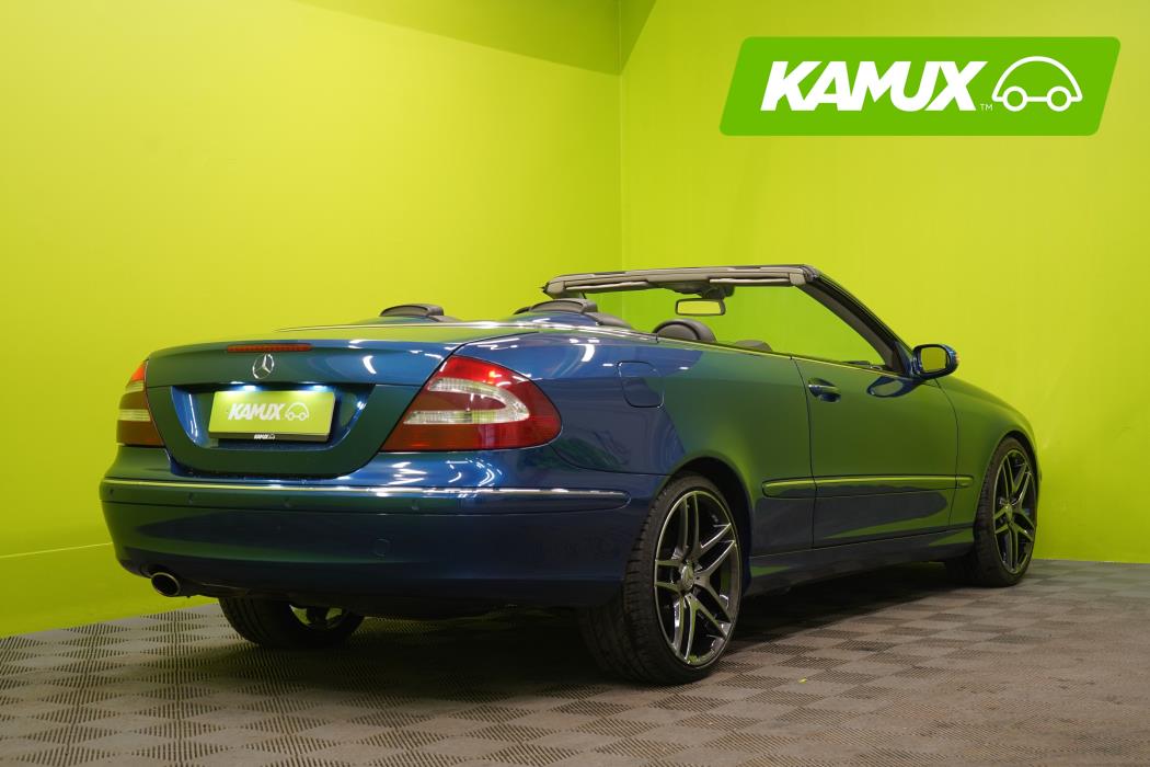 Mercedes-Benz CLK 2004