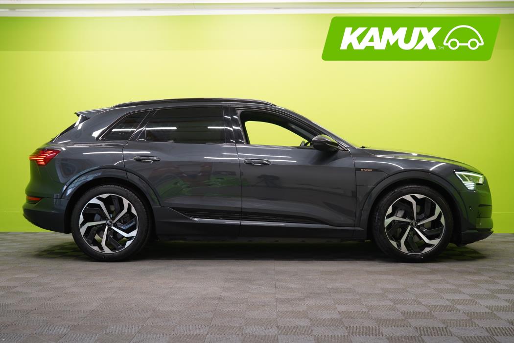 Audi e-tron 2022