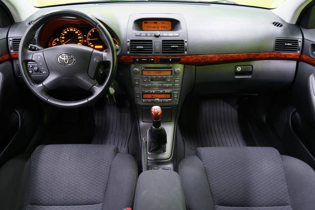 Toyota Avensis 2006