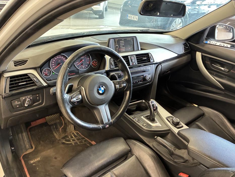 BMW 320 2013