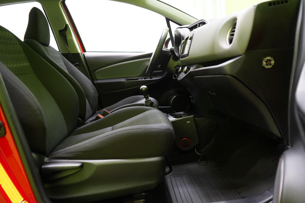 Toyota Yaris 2016