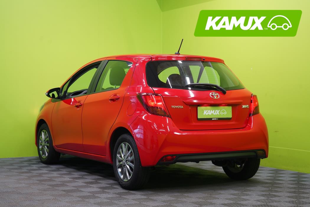 Toyota Yaris 2016