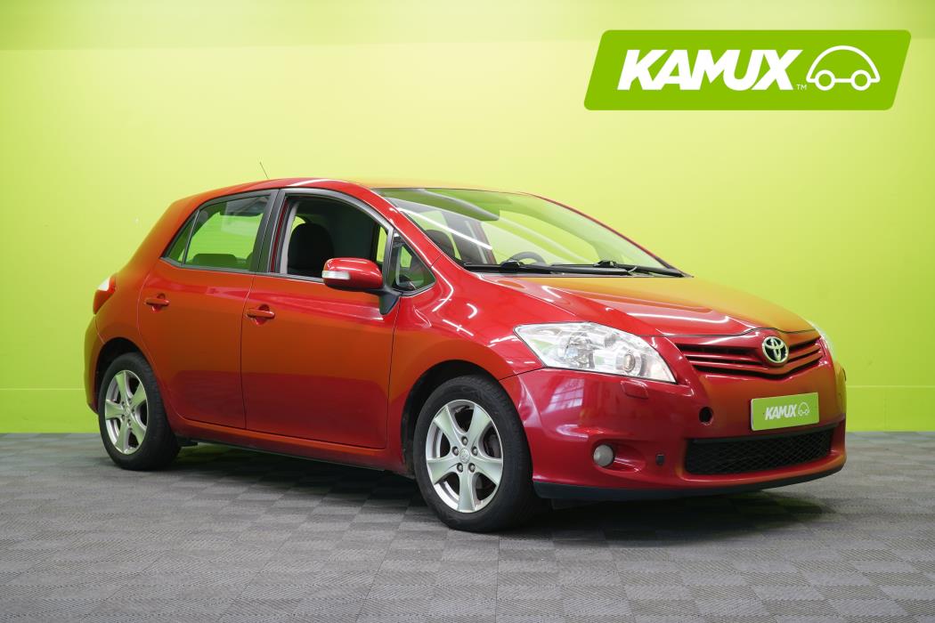 Toyota Auris 2012