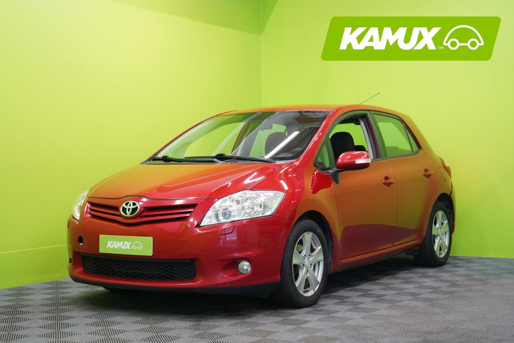 Toyota Auris 2012