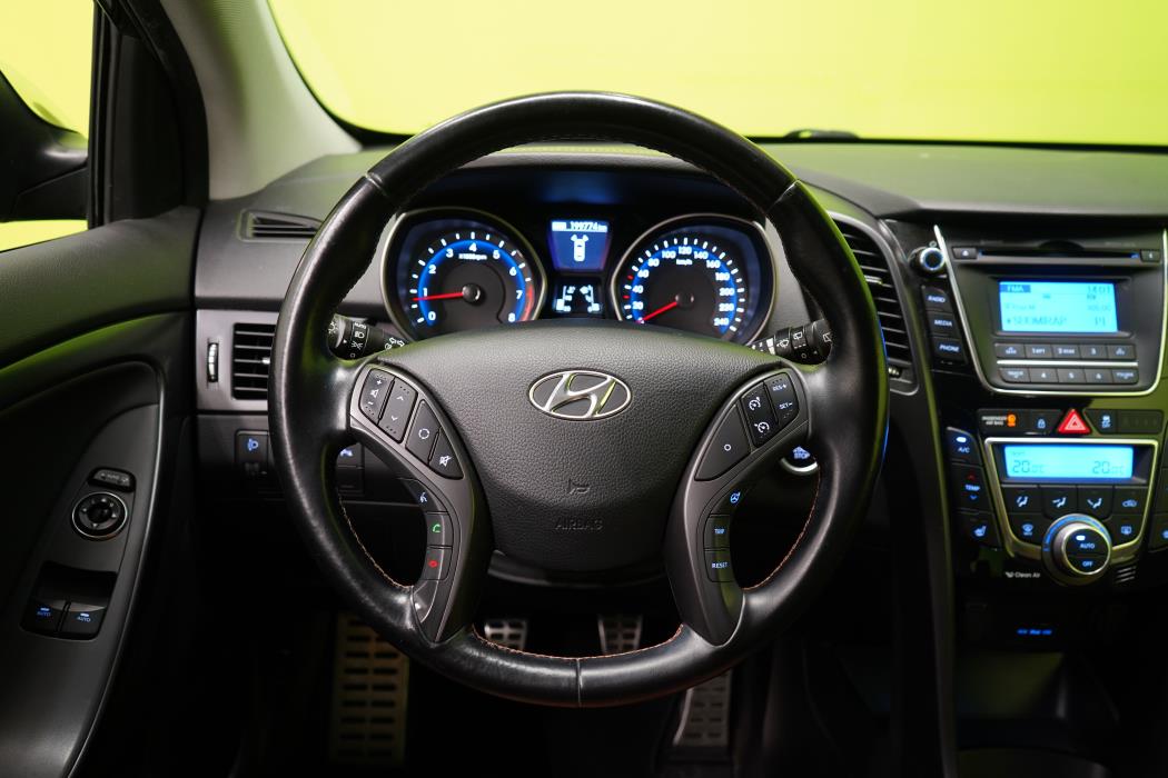 Hyundai i30 2013