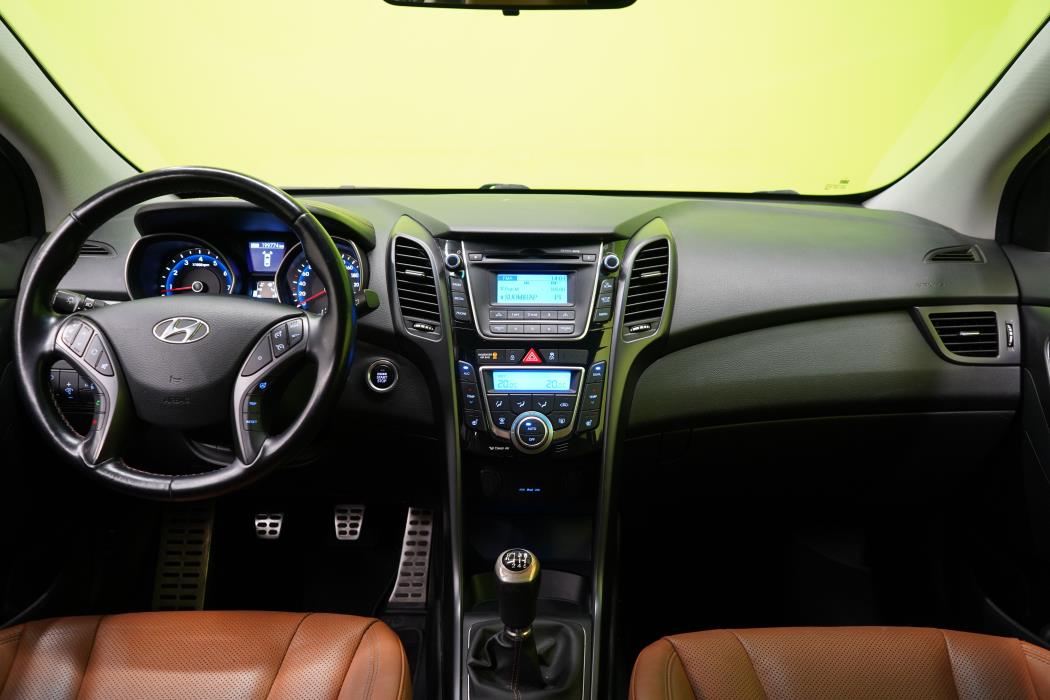 Hyundai i30 2013