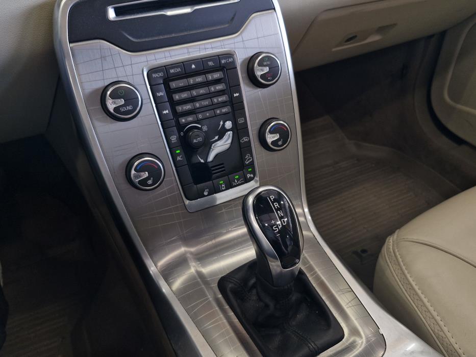 Volvo XC70 2014