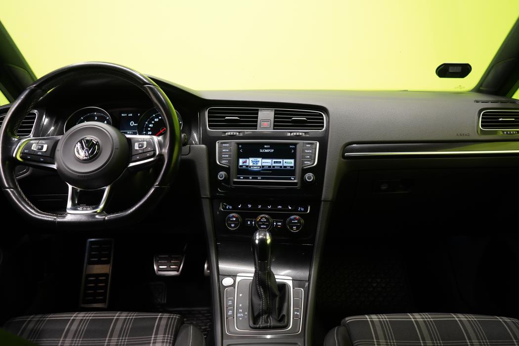 Volkswagen Golf 2016