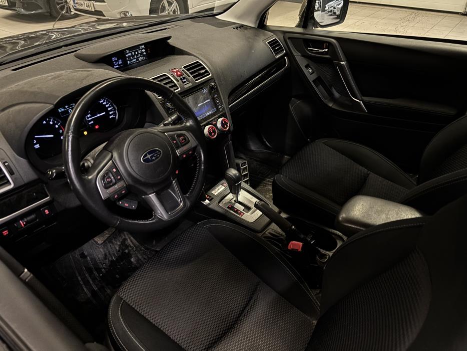 Subaru Forester 2016