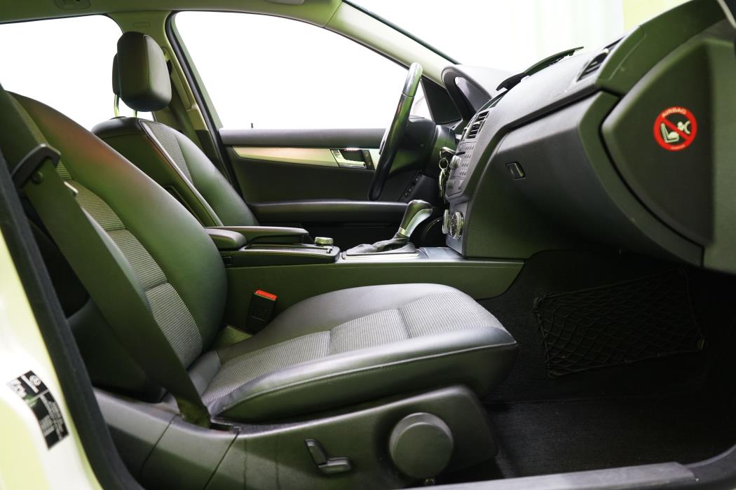 Mercedes-Benz C 2009
