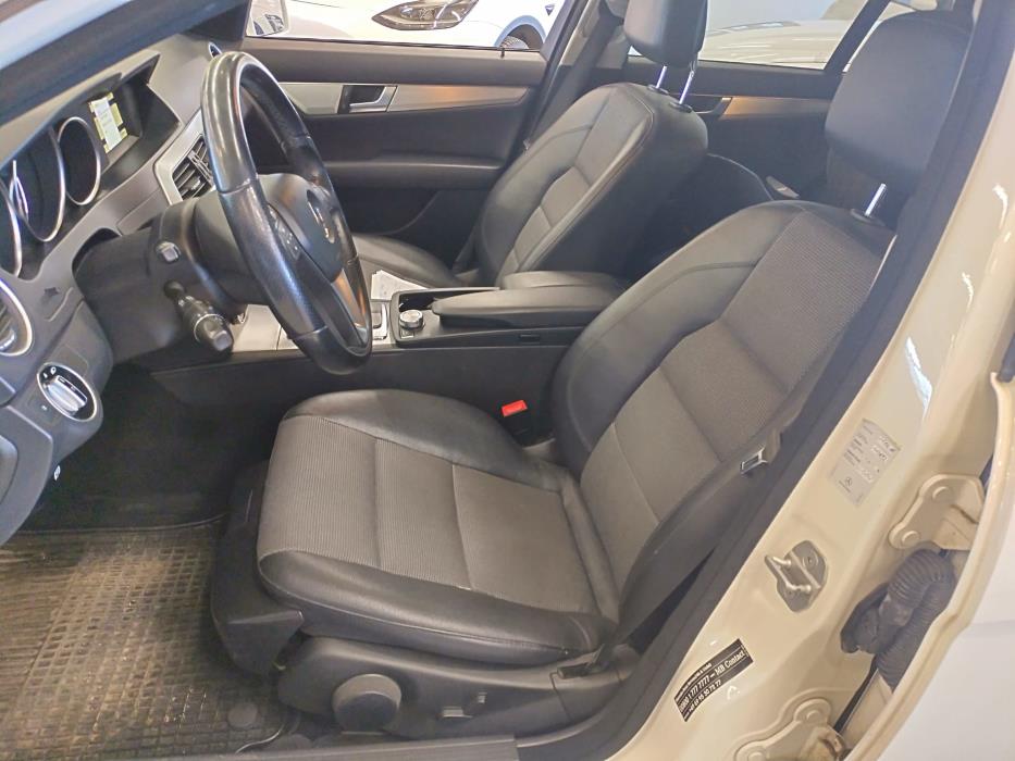 Mercedes-Benz C 2011