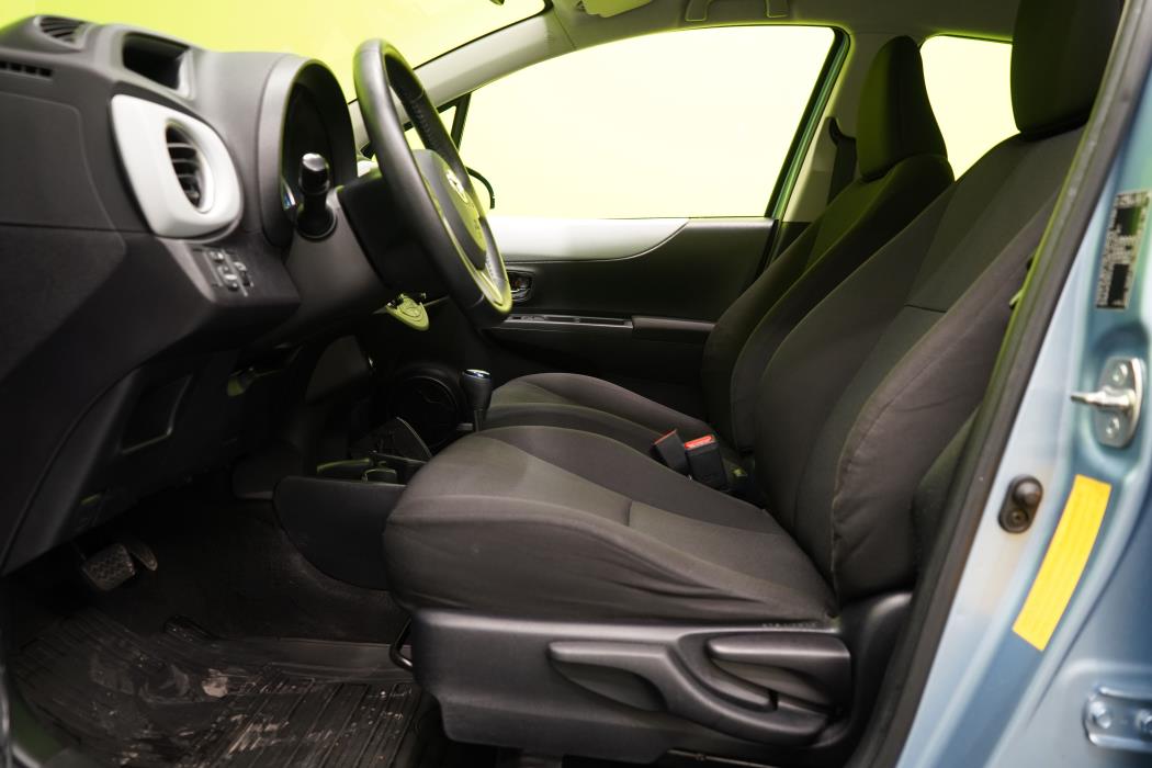 Toyota Yaris 2012