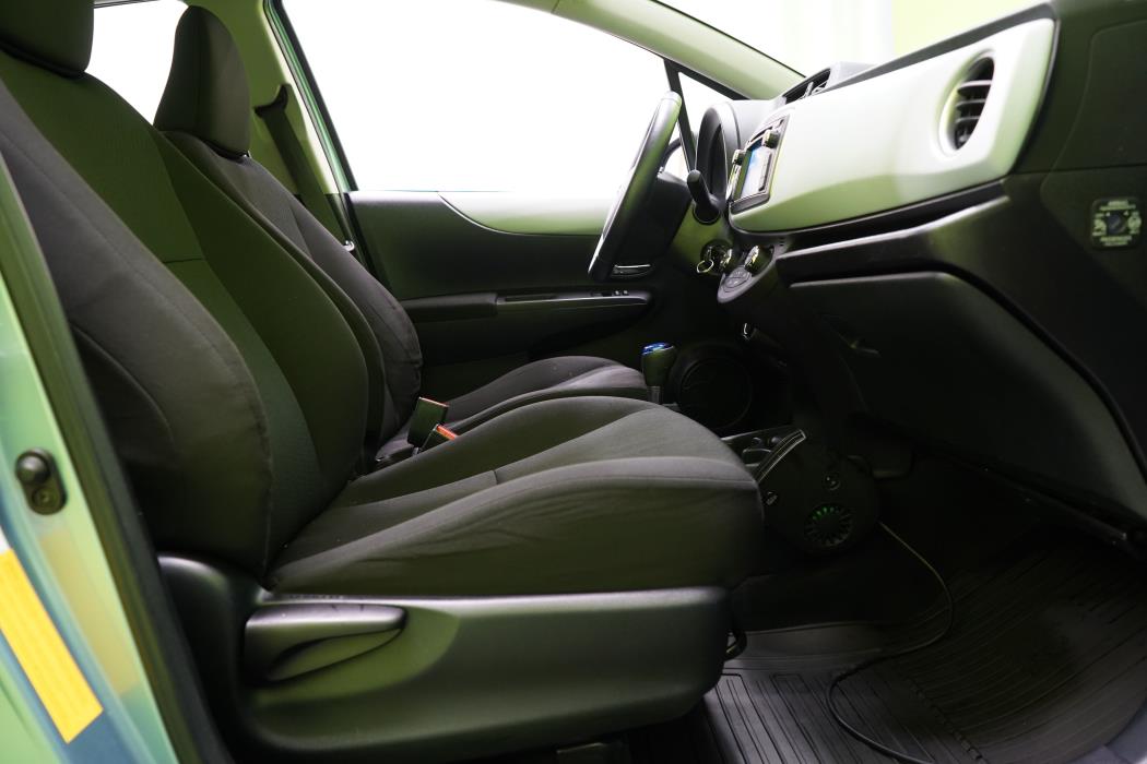 Toyota Yaris 2012