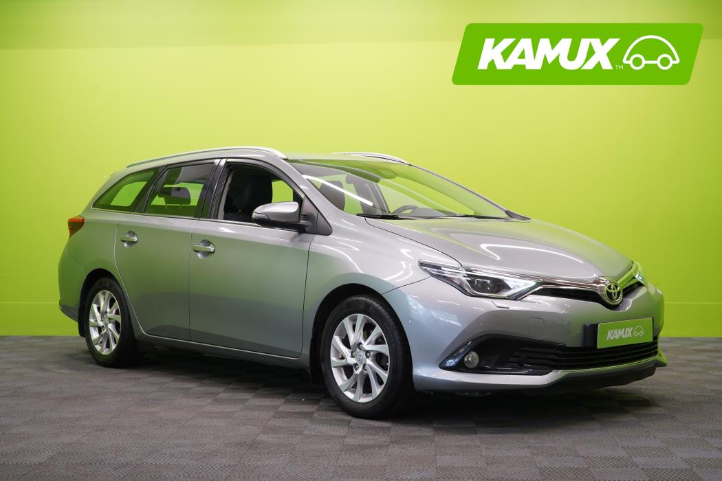 Toyota Auris 2015
