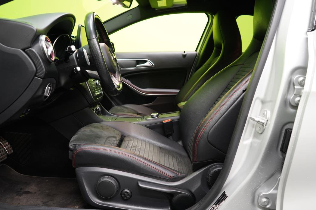 Mercedes-Benz A 2016